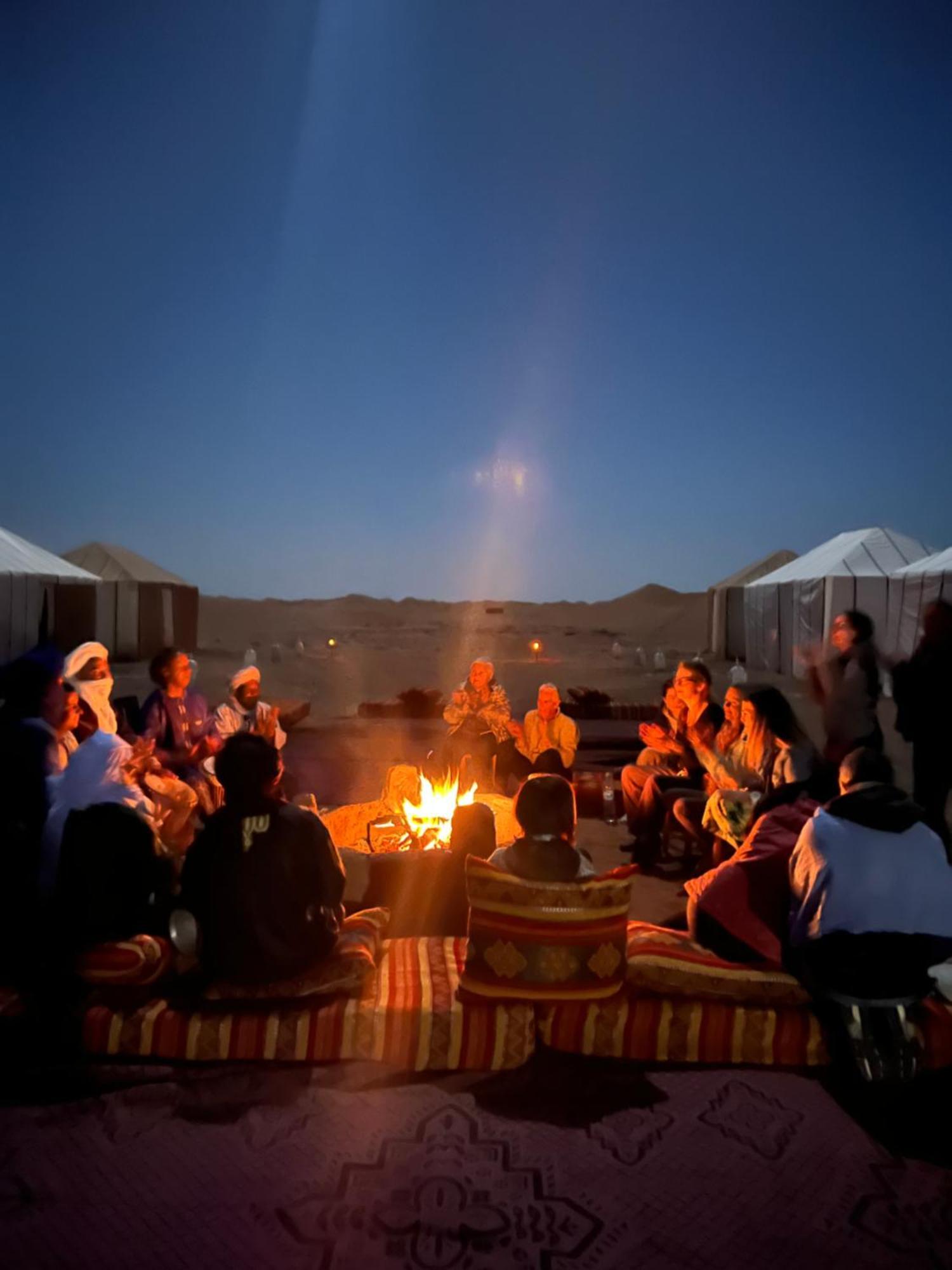 Touareg Desert Camp Erg Chigaga * El Gouera